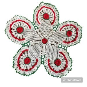 Crocheted Table Cloth Decorative Cover Flower Shaped Crocheted Table Cover